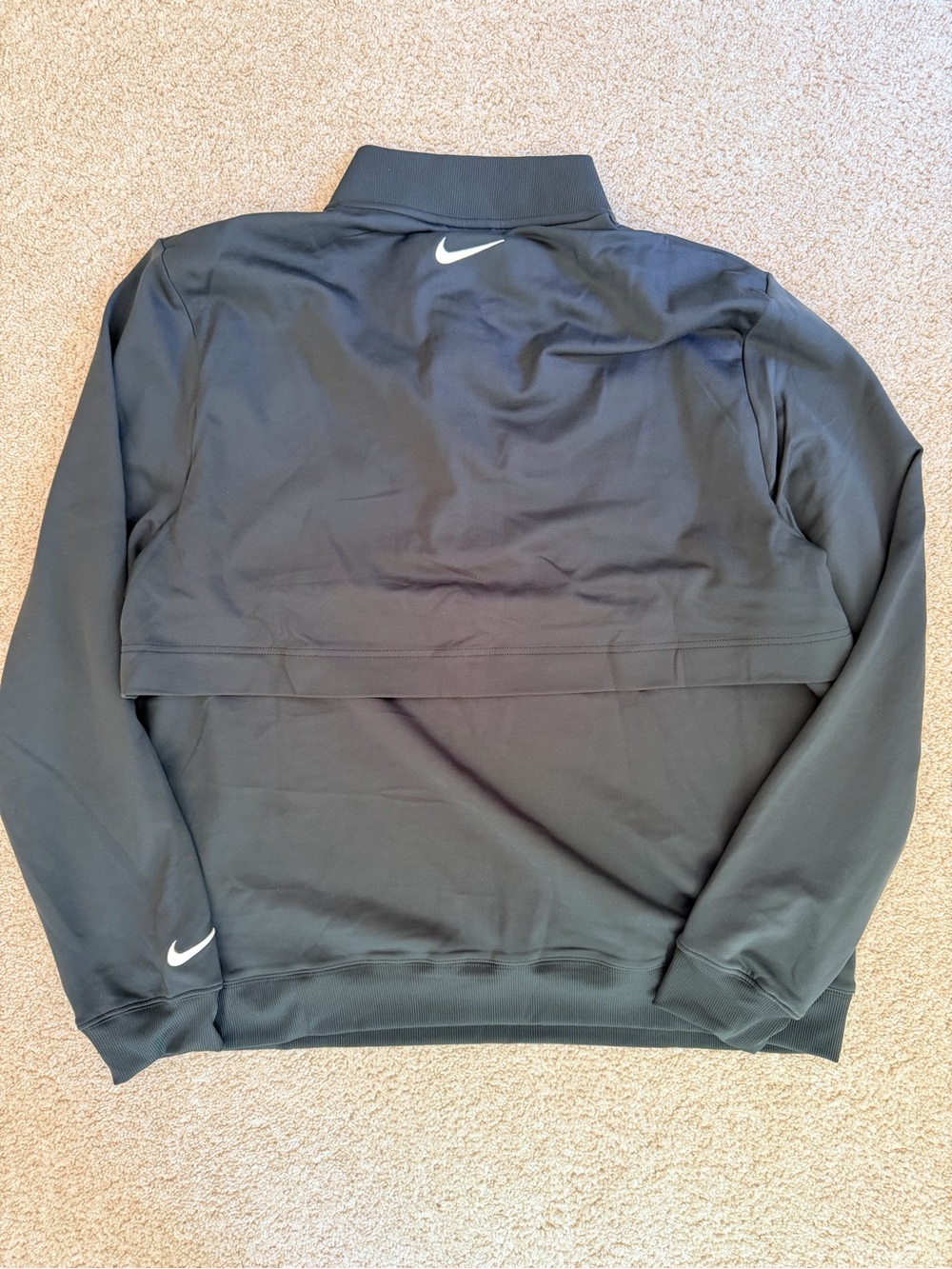 Nike Mickey Mouse Half Zip Pullover - Picture 4 of 4